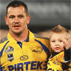 Chad Robinson with kid
