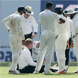 Paul Reiffel struck in head
