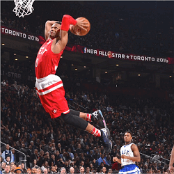 Russel Westbrook slamdunk
